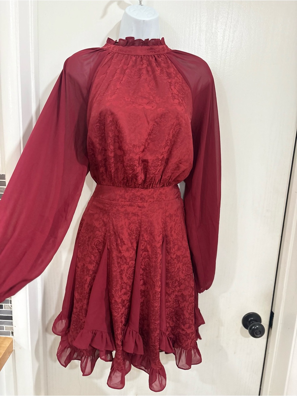 En Saison Burgundy Ruffle-Hem Long Sleeve Dress